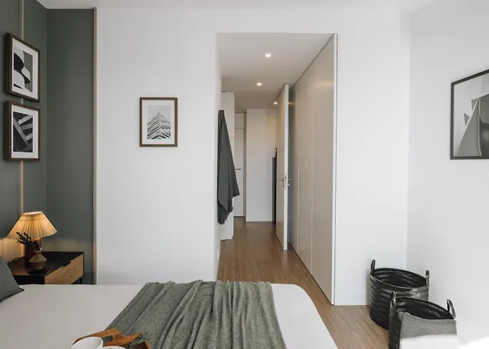 Ajayu - 1 Bedroom In Avenidas Novas Lägenhet